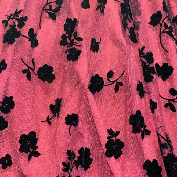 Midi dress - Picture 2 of 2